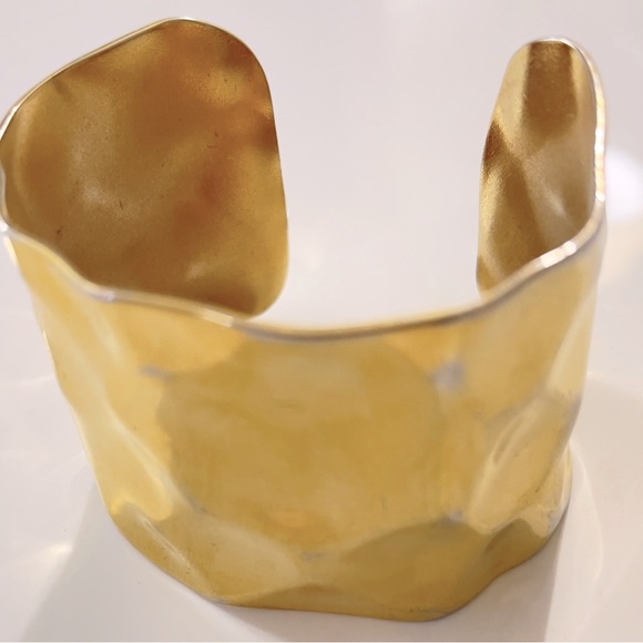 MONET…cuff Bracelet…Stunning! - Picture 1 of 6